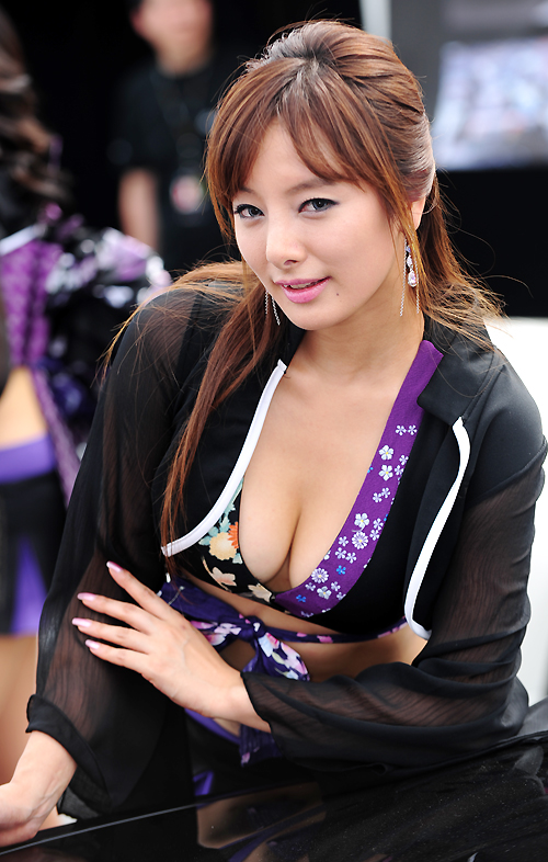 레이싱 모델 윤정아