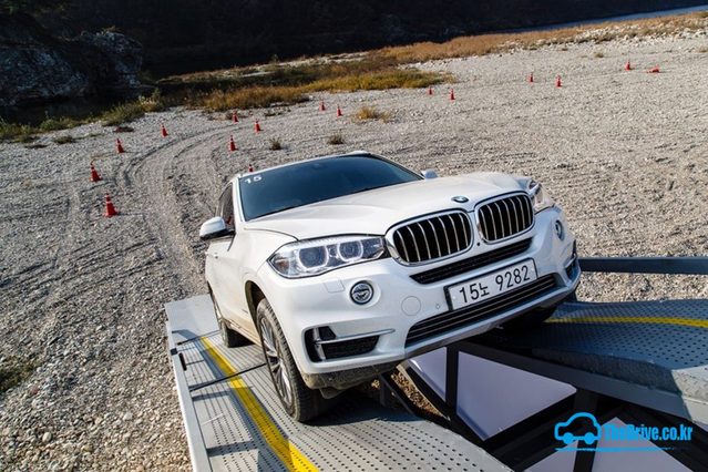 bmw-xdrive-%ed%8d%bc%ed%8f%ac%eb%a8%bc%ec%8a%a4-%eb%8d%b0%ec%9d%b4_%ec%b6%94%ea%b0%80%ec%82%ac%ec%a7%84-13