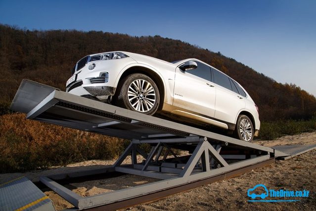 bmw-xdrive-%ed%8d%bc%ed%8f%ac%eb%a8%bc%ec%8a%a4-%eb%8d%b0%ec%9d%b4_%ec%b6%94%ea%b0%80%ec%82%ac%ec%a7%84-16