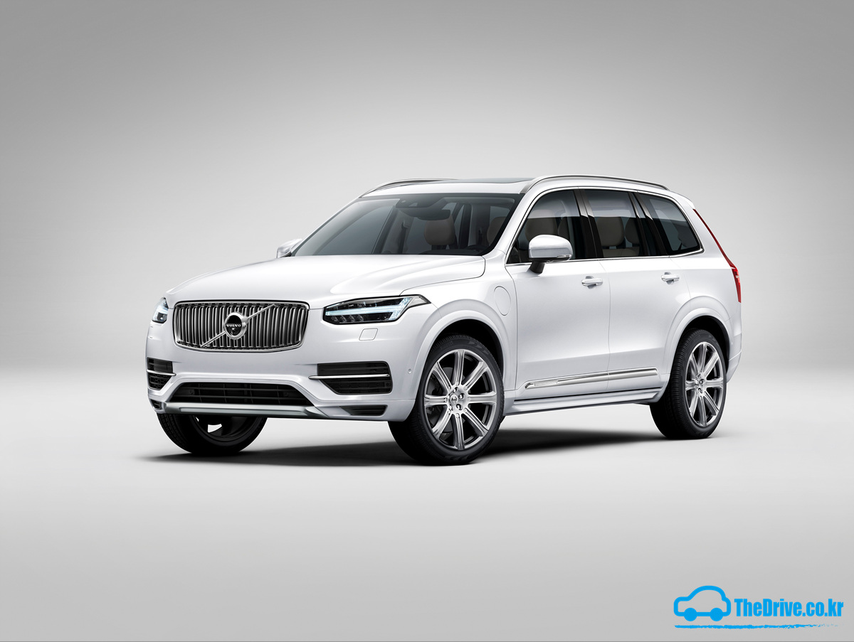 볼보 XC90