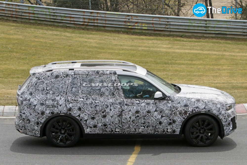 BMW X7 스파이샷 / 사진=carscoops