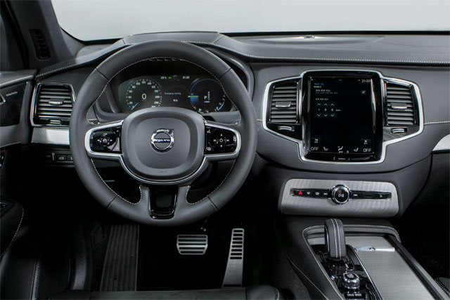 볼보, XC90 T8 R-디자인 / 볼보자동차코리아 제공