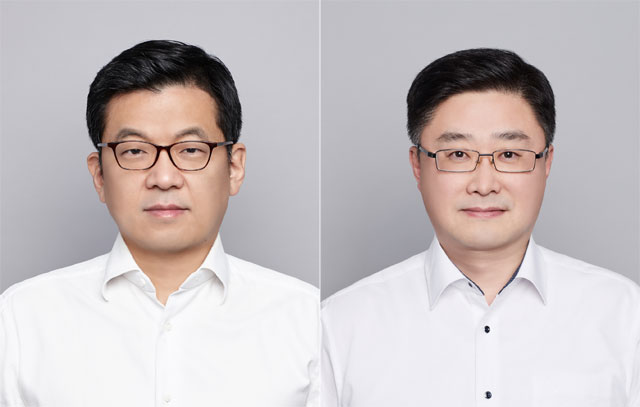 (왼쪽부터) 한국타이어 서호성 부사장, 한국타이어 김용학 부사장 / 한국타이어앤테크놀로지㈜ 제공