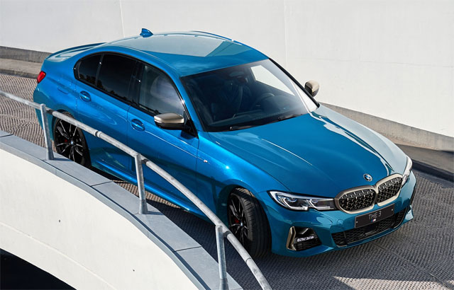 M340i BMW 코리아 25주년 롱 비치 블루 에디션 / BMW 코리아 제공