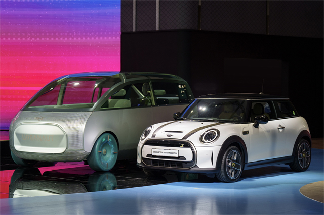 MINI 비전 어바너트와 MINI 일렉트릭 레솔루트 에디션 / BMW 그룹 코리아 제공