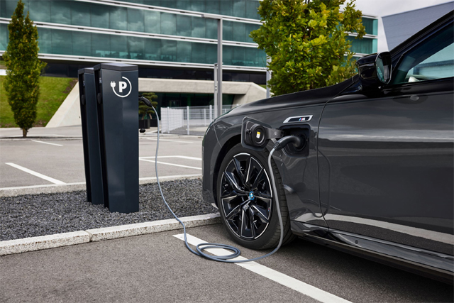 BMW, 뉴 750e xDrive / BMW 코리아 제공