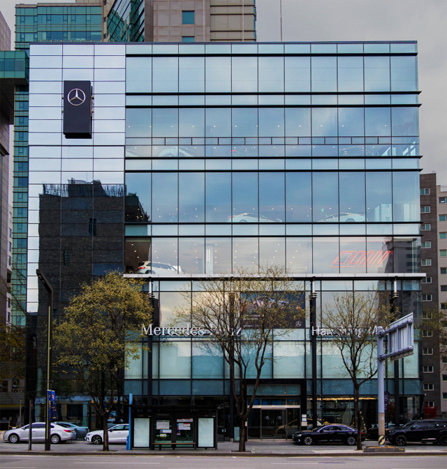 한성자동차 서초전시장 / 한성자동차 제공