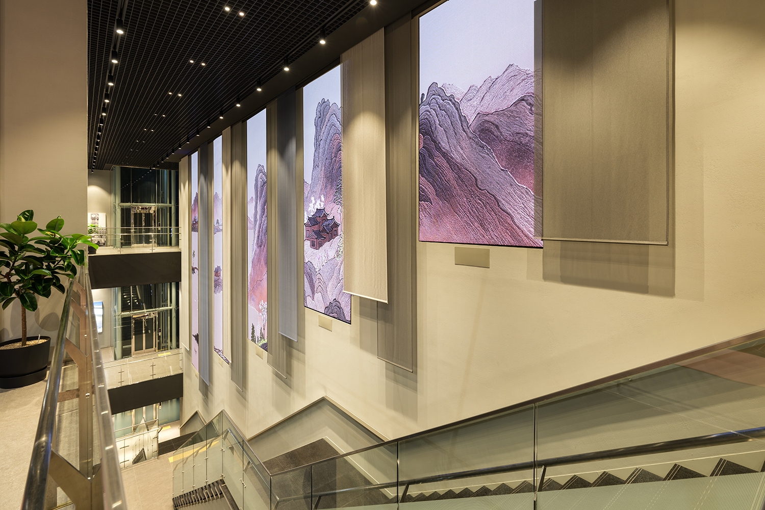 코오롱 모터스, BMW·MINI 삼성 전시장 새 단장 오픈 / BMW 그룹 코리아 제공