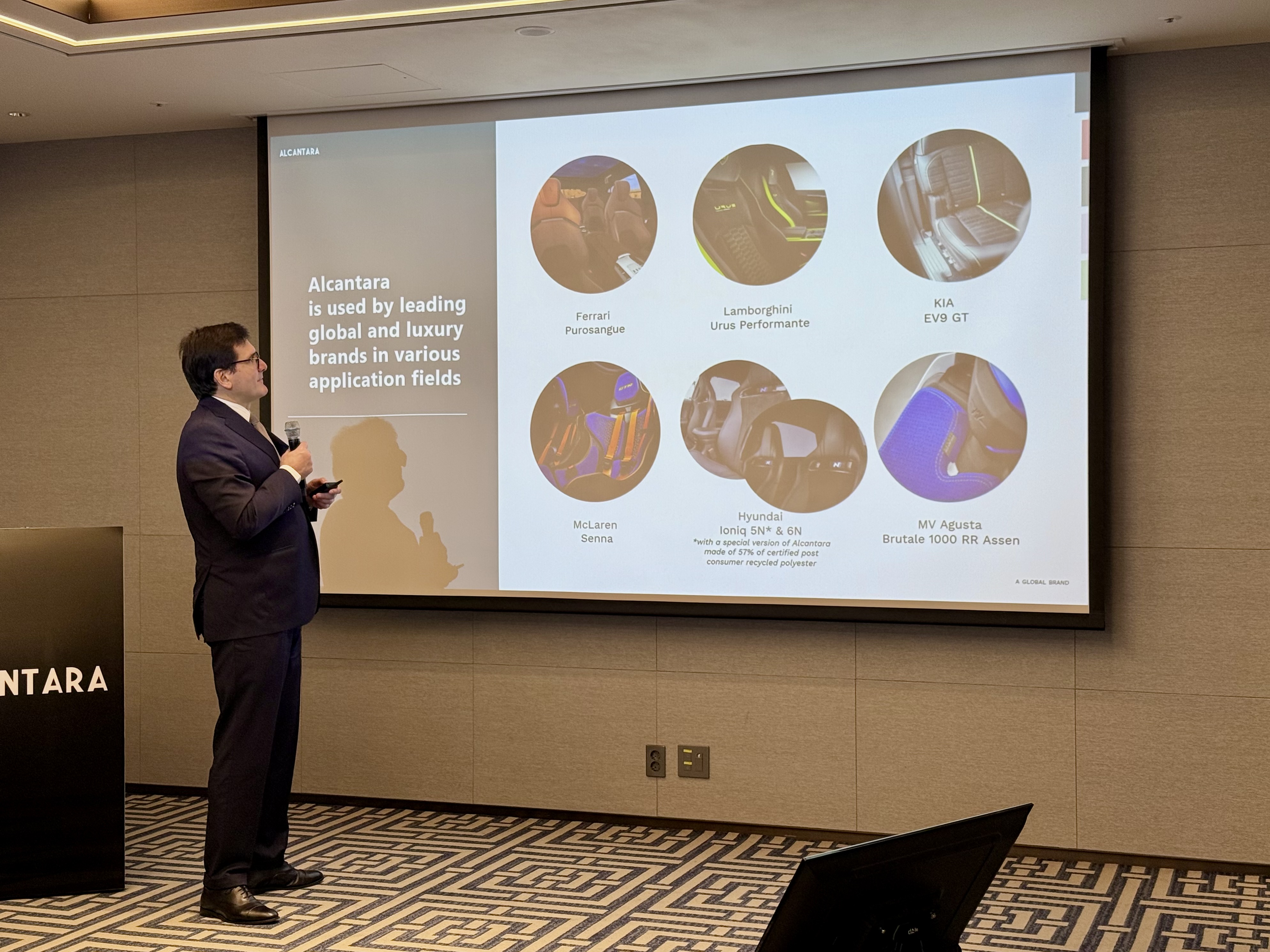 알칸타라 유지니오 롤리 회장 겸 대표이사가 16일 개최된 기자간담회에서 발표하고 있다. / 성열휘 기자