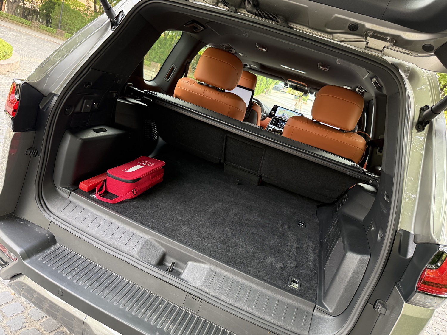 렉서스, LX 700h VIP / 성열휘 기자