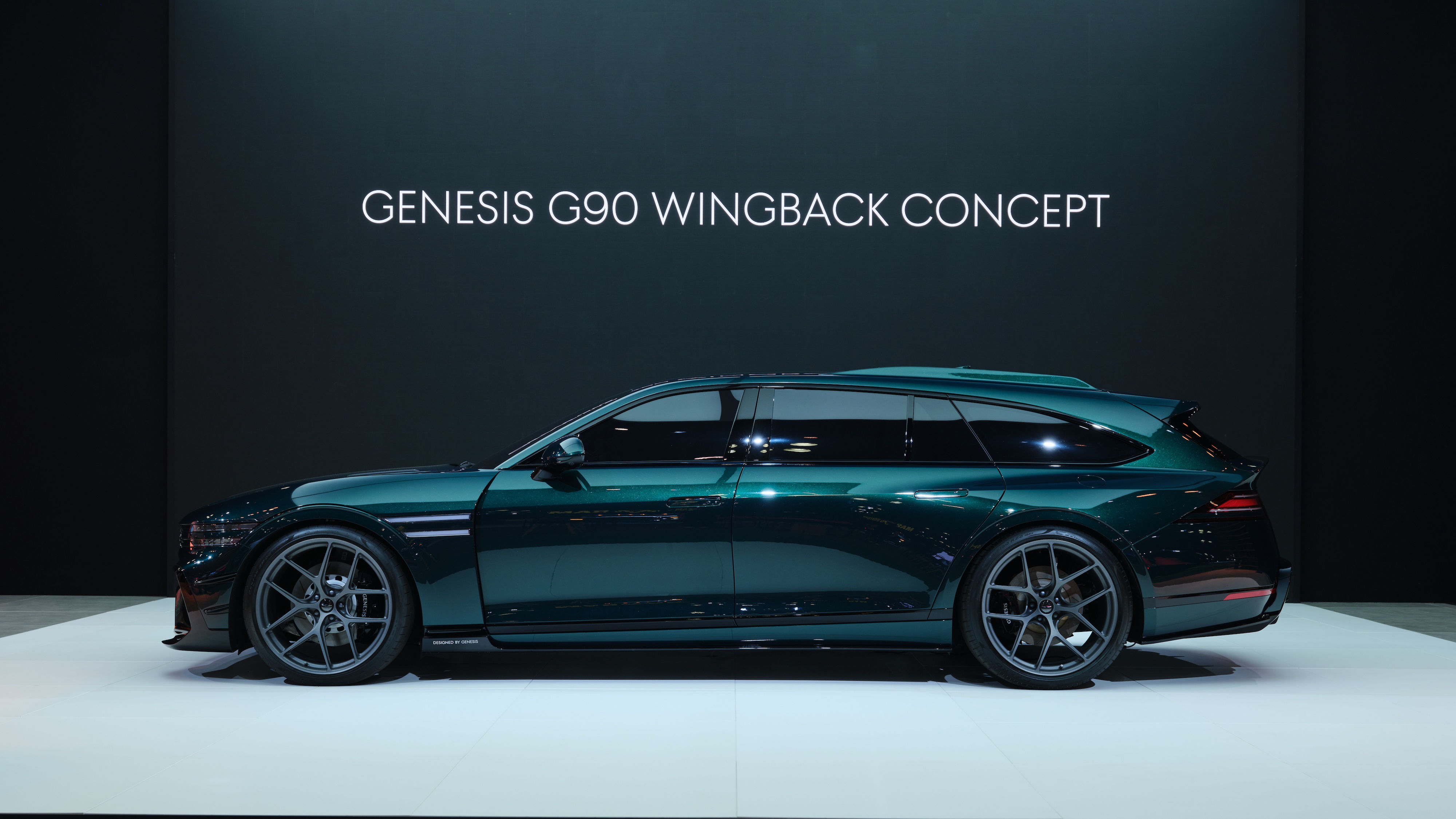 제네시스 G90 윙백 콘셉트 / 현대차그룹 제공