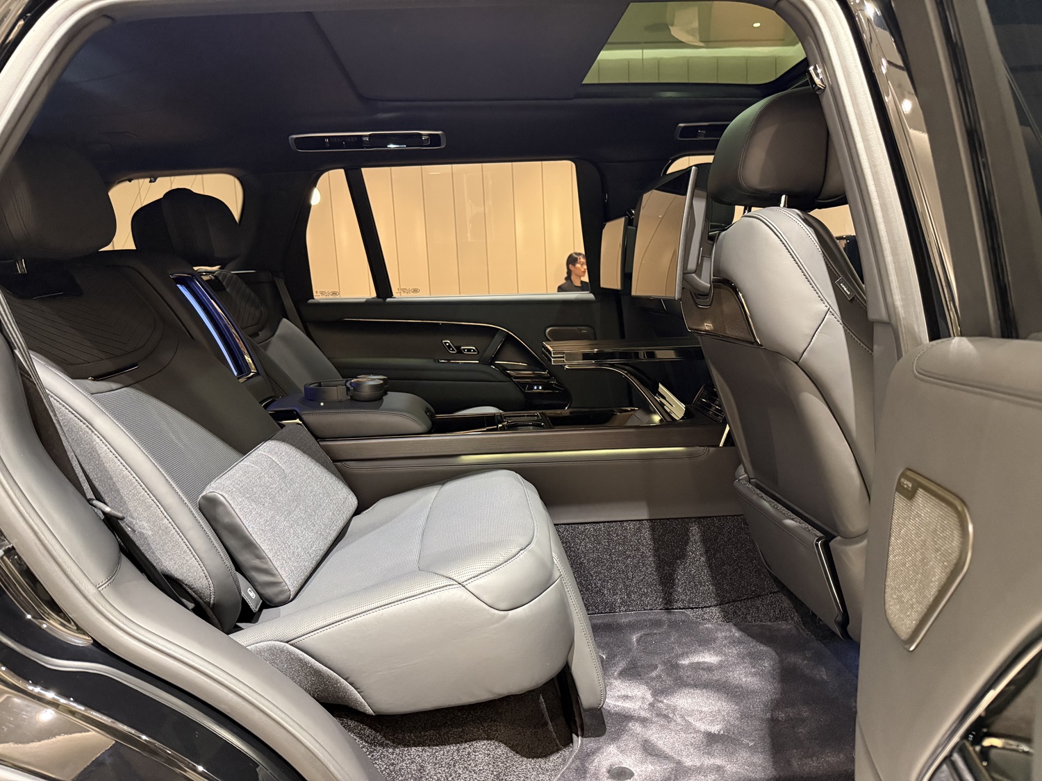 레인지로버 SV 블랙 / 성열휘 기자